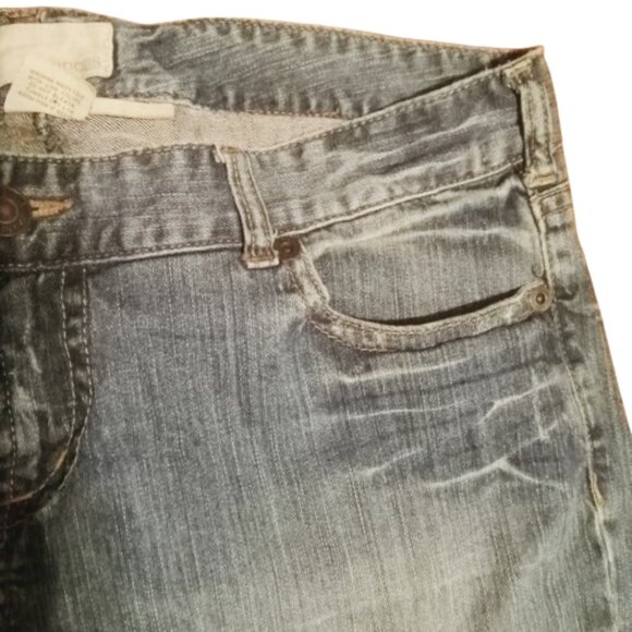 size 17/18 jeans flare short leg from maurices y2k denim - Picture 5 of 14